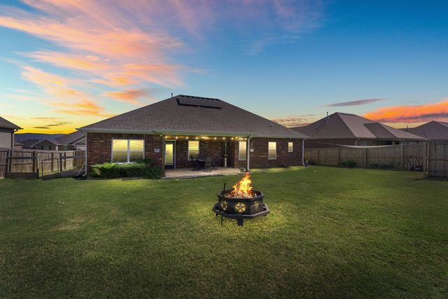 511 Captain Stockton Street, Prairie Grove, AR 72753