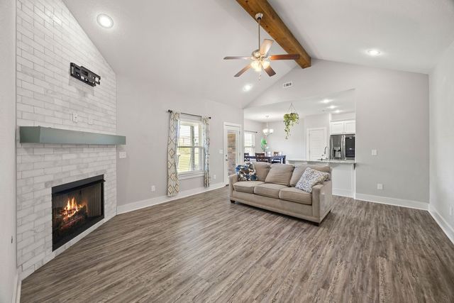 511 Captain Stockton Street, Prairie Grove, AR 72753