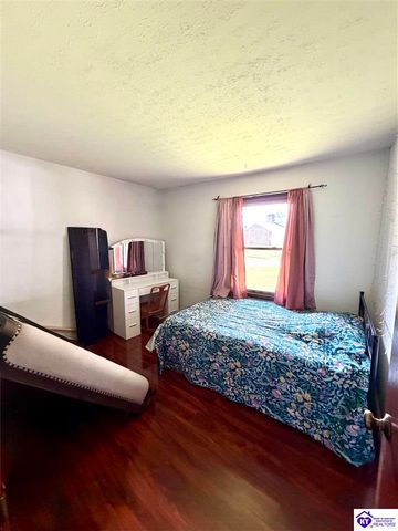 519 Wyandot Court, Radcliff, KY 40160