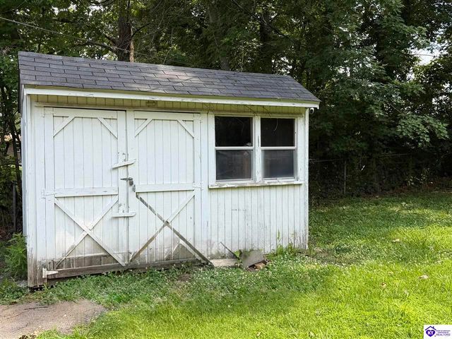 519 Wyandot Court, Radcliff, KY 40160