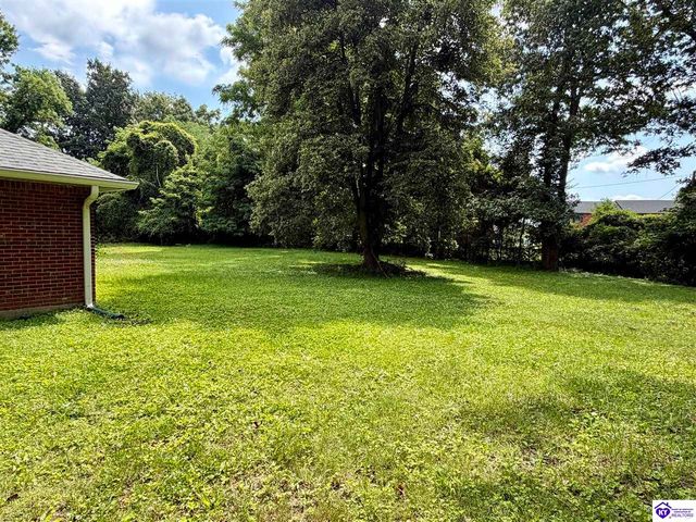 519 Wyandot Court, Radcliff, KY 40160
