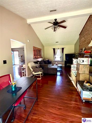 519 Wyandot Court, Radcliff, KY 40160