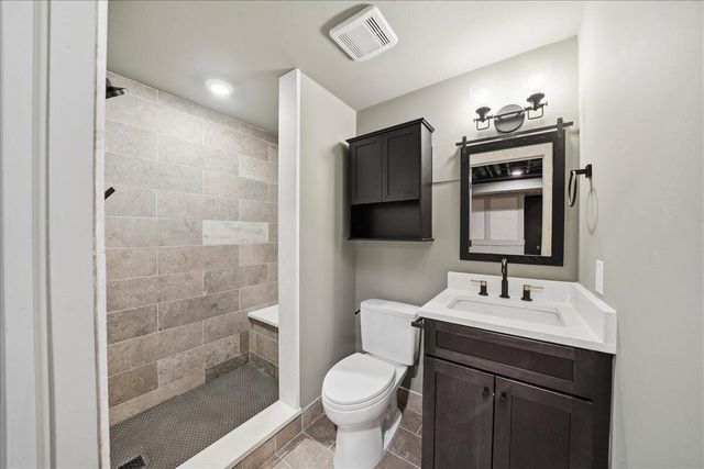 1130 Melbrook Drive, Munster, IN 46321