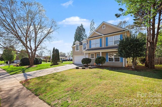 503 River View Drive, Lowell, NC 28098