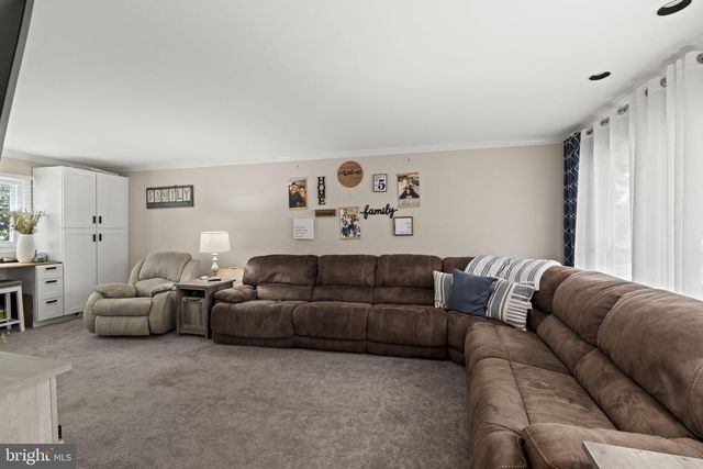 829 TIMBER LN, Dresher, PA 19025
