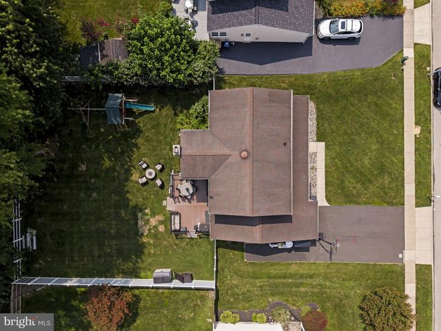 829 TIMBER LN, Dresher, PA 19025