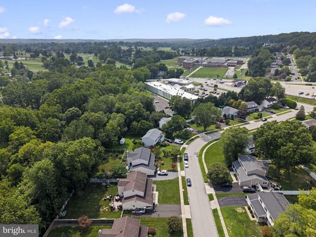 829 TIMBER LN, Dresher, PA 19025