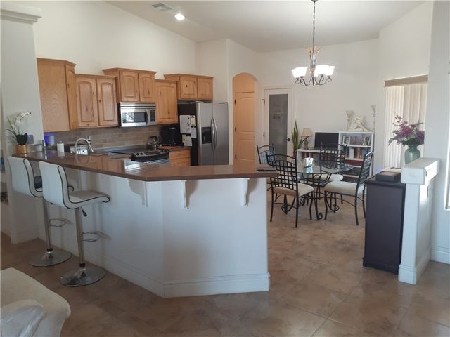 6065 S Greenhorn Drive Drive, Fort Mohave, AZ 86426