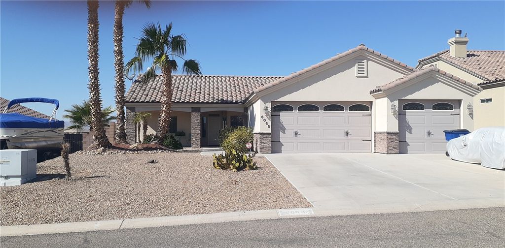 6065 S Greenhorn Drive Drive, Fort Mohave, AZ 86426