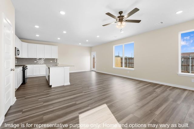 1318 Boehnke Pass, Brenham, TX 77833