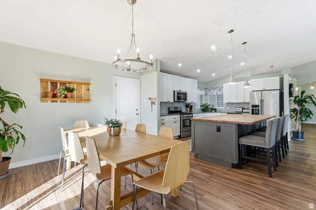 9327 S UINTA HILLS DR, West Jordan, UT 84088