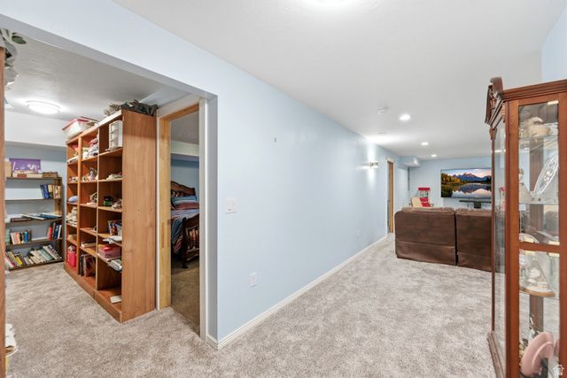 9327 S UINTA HILLS DR, West Jordan, UT 84088