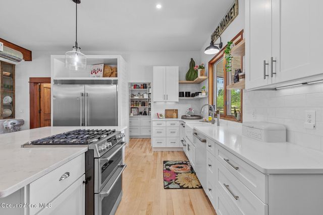 3757 N Carolwood CT, Post Falls, ID 83854