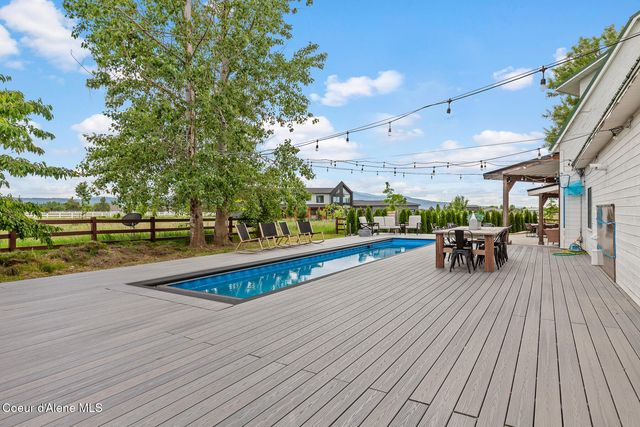 3757 N Carolwood CT, Post Falls, ID 83854