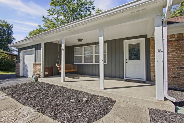 432 Chapel Hill West Drive, Indianapolis, IN 46214