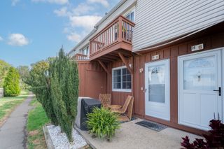 330 Short Beach Road APT H8, East Haven, CT 06512
