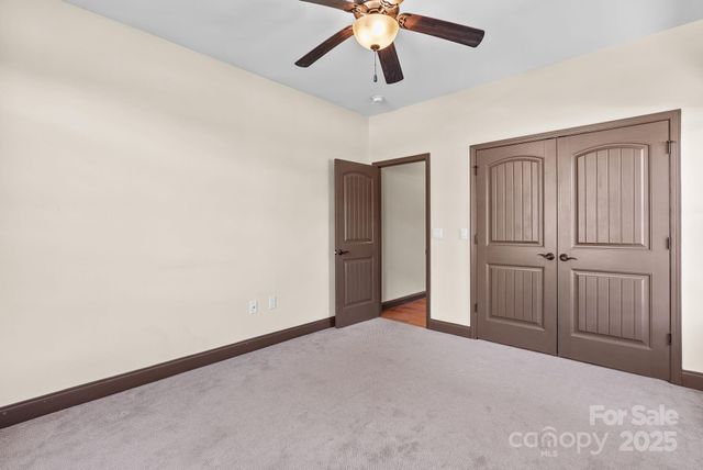 4 Pacifico Drive, Asheville, NC 28806