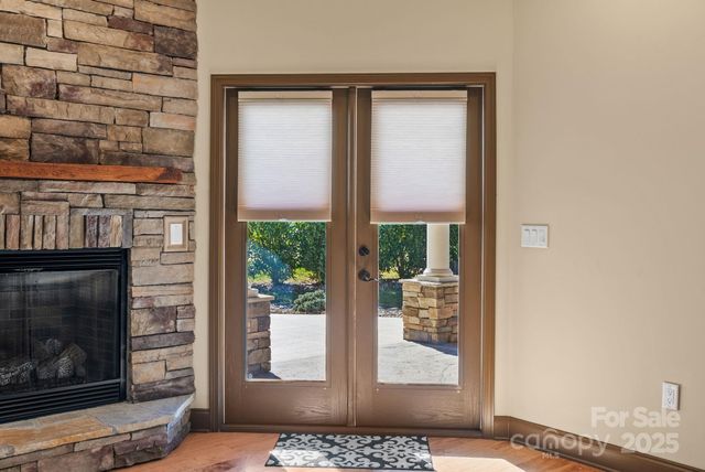 4 Pacifico Drive, Asheville, NC 28806