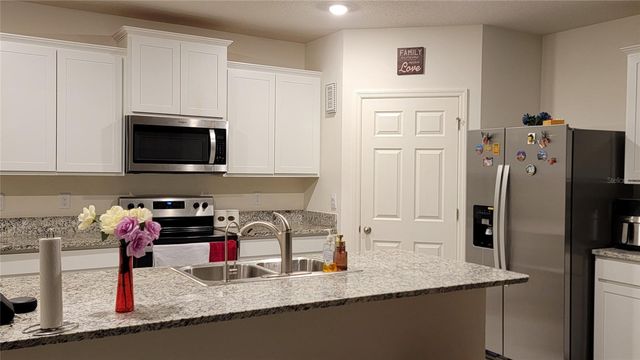 978 REMINGTON GREEN DRIVE SE, Palm Bay, FL 32909