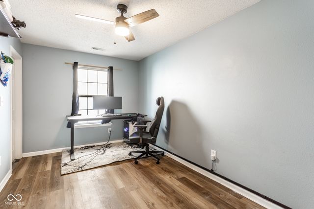 671 Day Break Drive, Greenwood, IN 46143