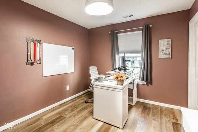 671 Day Break Drive, Greenwood, IN 46143