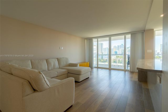 230 174th St 1015, Sunny Isles Beach, FL 33160