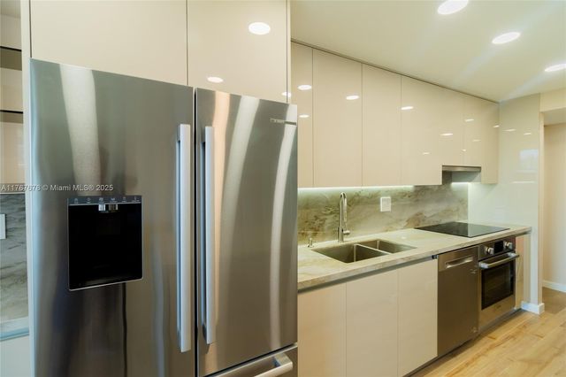 230 174th St 1015, Sunny Isles Beach, FL 33160