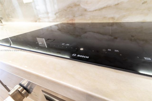 230 174th St 1015, Sunny Isles Beach, FL 33160