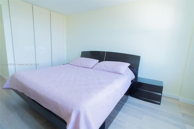 230 174th St 1015, Sunny Isles Beach, FL 33160