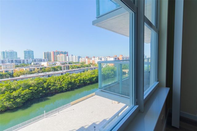 230 174th St 1015, Sunny Isles Beach, FL 33160