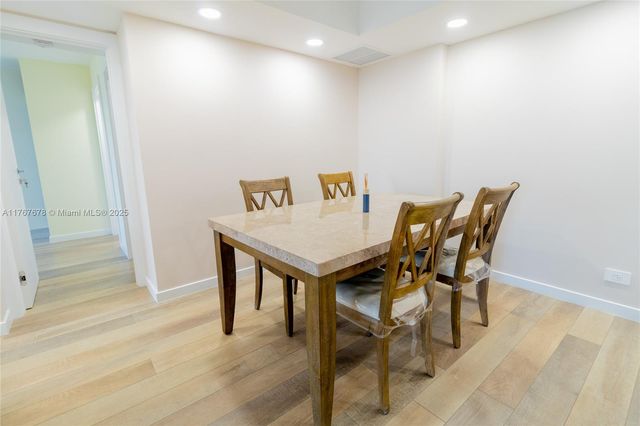 230 174th St 1015, Sunny Isles Beach, FL 33160