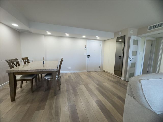 230 174th St 1015, Sunny Isles Beach, FL 33160