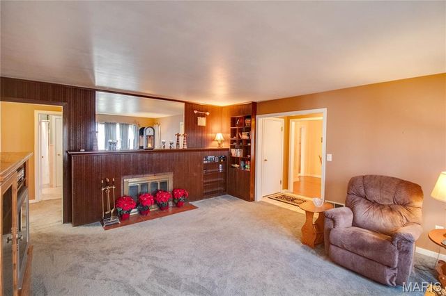 1908 N Rodgers Avenue, Alton, IL 62002