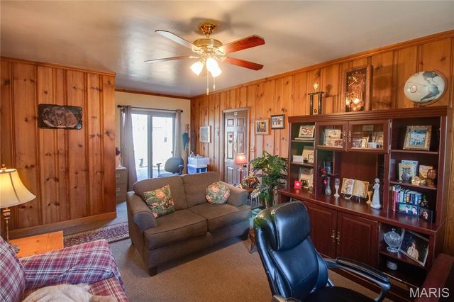 1908 N Rodgers Avenue, Alton, IL 62002