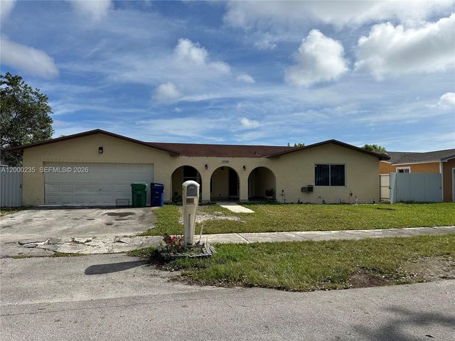 17335 SW 108th Ct, Miami, FL 33157