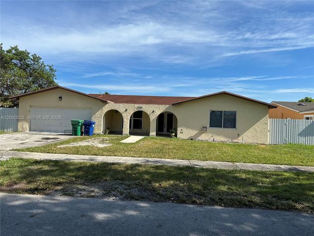 17335 SW 108th Ct, Miami, FL 33157