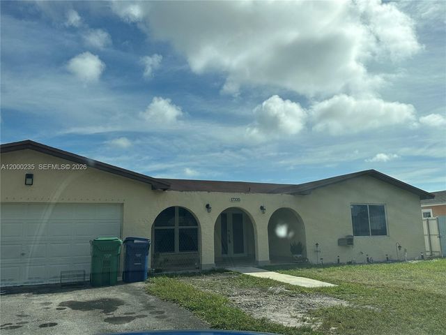 17335 SW 108th Ct, Miami, FL 33157