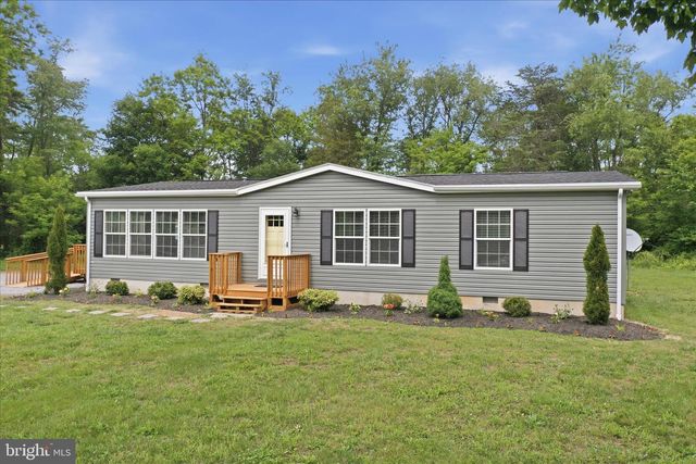 197 HOLLINGSWORTH CT, Martinsburg, WV 25405