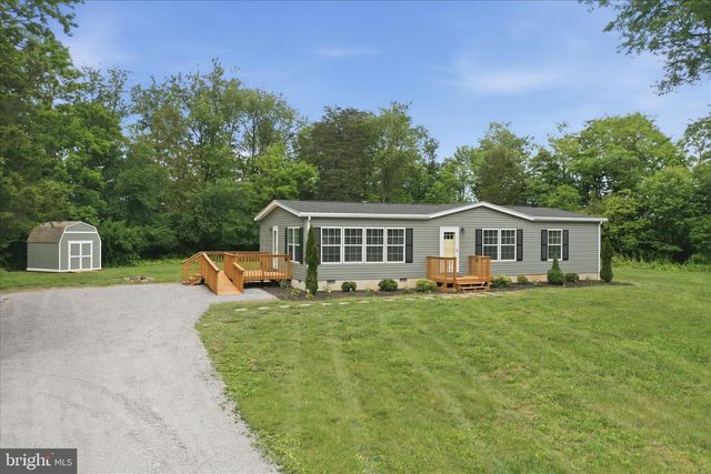 197 HOLLINGSWORTH CT, Martinsburg, WV 25405