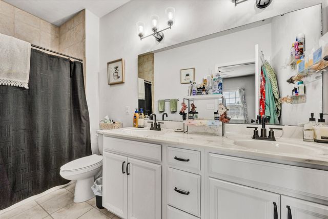 8 ALDER LN, Rocky Mount, VA 24151