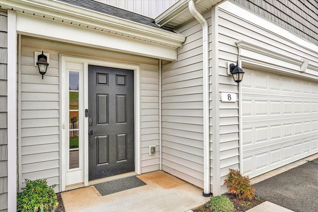 8 ALDER LN, Rocky Mount, VA 24151