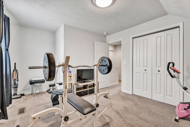 8 ALDER LN, Rocky Mount, VA 24151