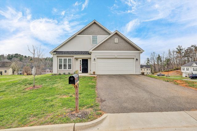 8 ALDER LN, Rocky Mount, VA 24151