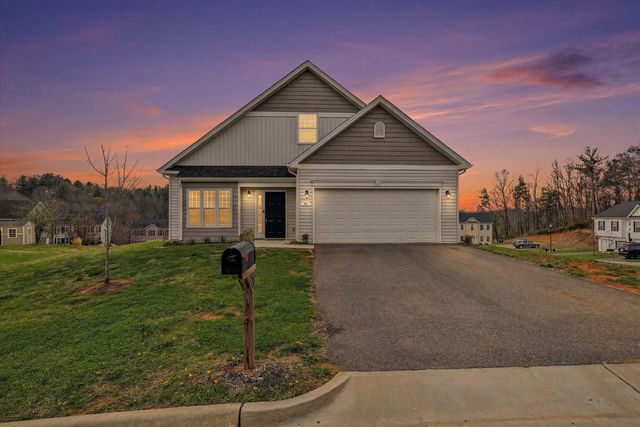 8 ALDER LN, Rocky Mount, VA 24151