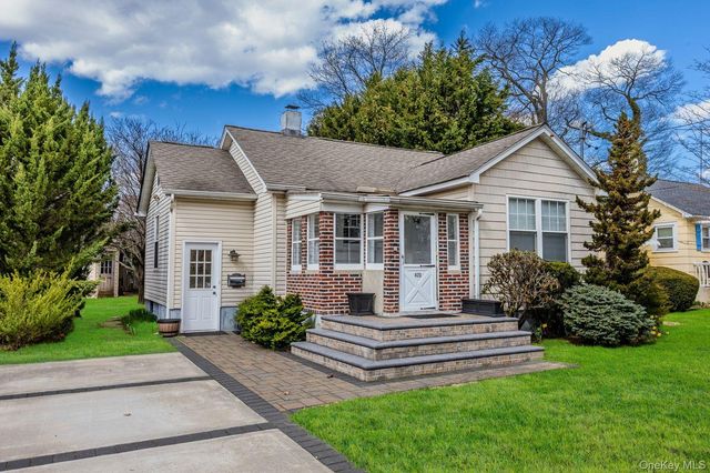 420 Albermarle Avenue, Bellmore, NY 11710