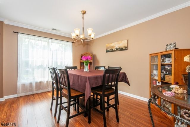 8 Spruce Dr, Green Twp., NJ 07821
