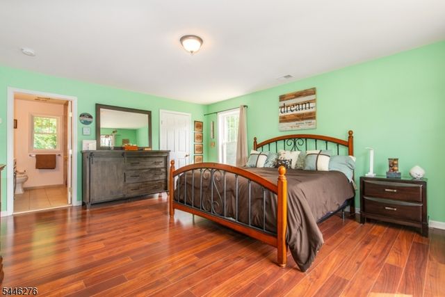 8 Spruce Dr, Green Twp., NJ 07821