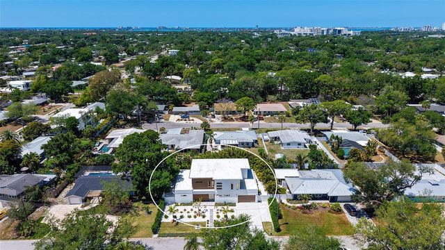 2124 CLEMATIS PLACE, Sarasota, FL 34239