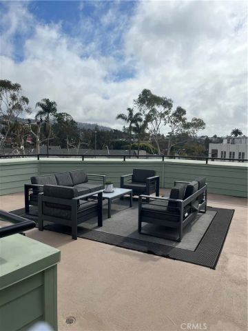 312 Broadway 7, Laguna Beach, CA 92651