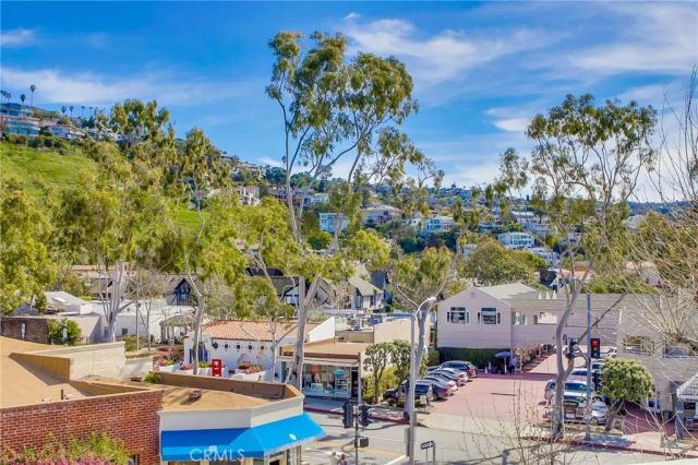 312 Broadway 7, Laguna Beach, CA 92651